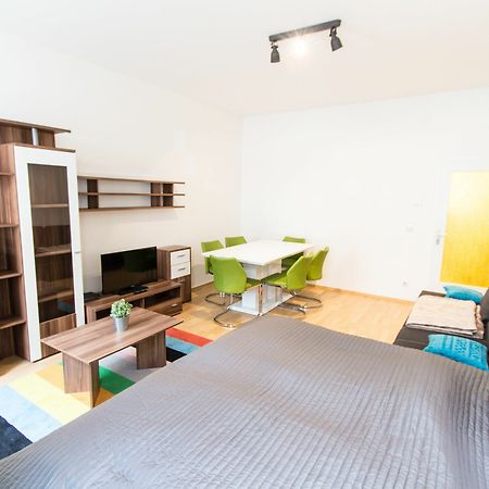 Apartment Knoellgasse Vienna Luaran gambar